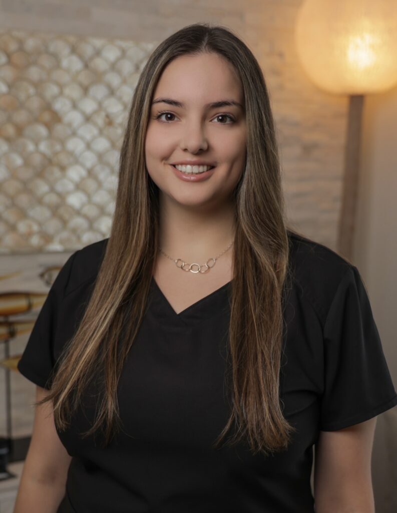 sophie resendes bsn rn healing hydration and wellness